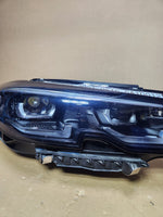 Bild in die Galerieansicht laden, Genuine 2018-2023 BMW 330i Shadow Line Led Headlight 5A1D012 3 Series G20 G21