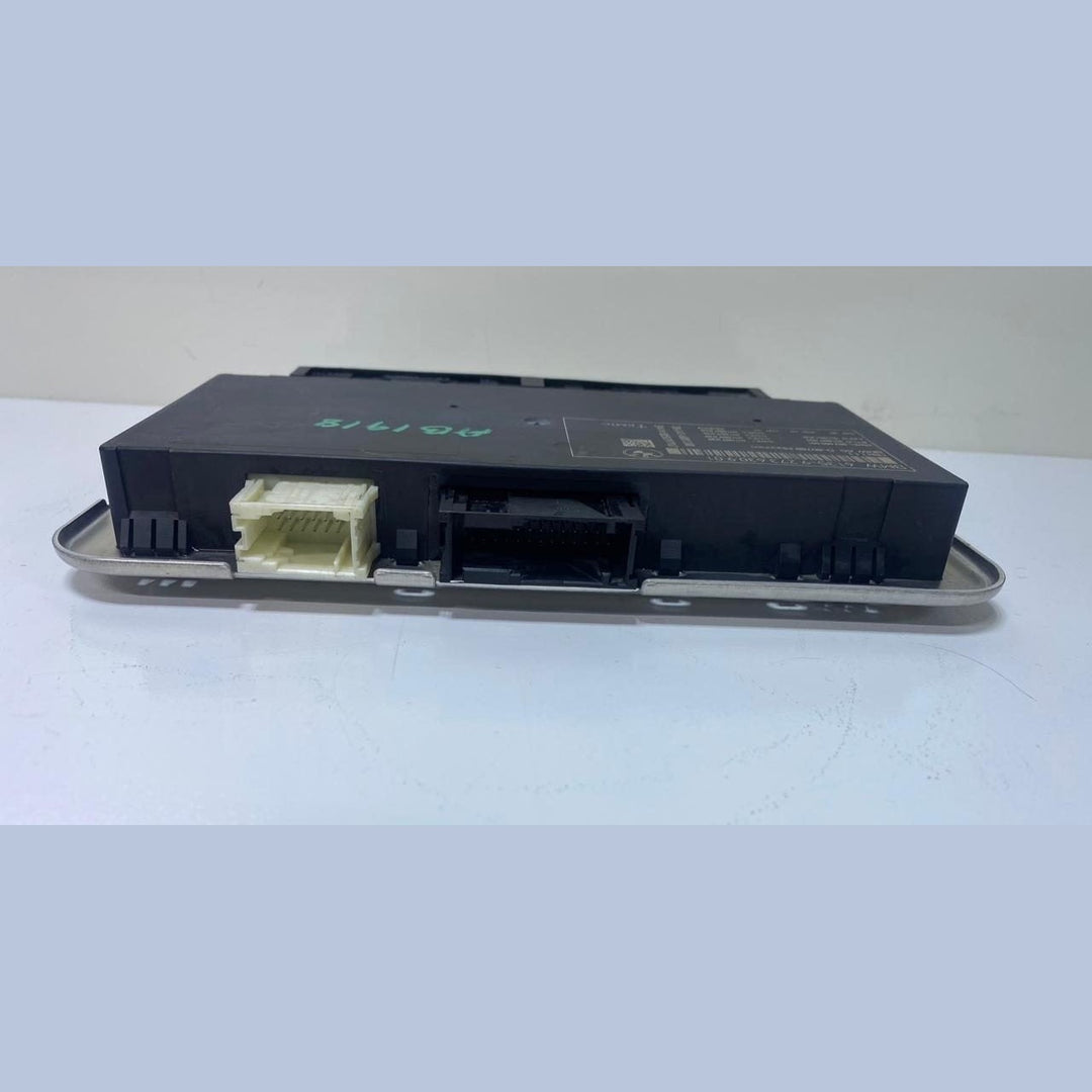 2011-2015 BMW 550i Footwell Light Control Module 9273630