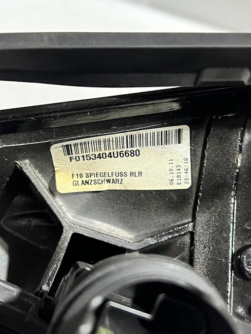 2011-2012 BMW 5 Series F10 F11 535i FRONT RIGHT SIDE Wing Mirror F0153404