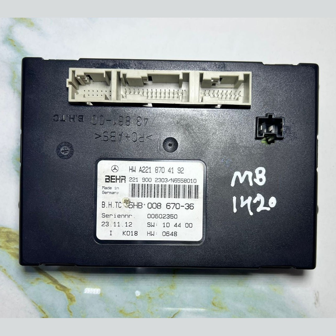 07-14 Mercedes W221 S550 CL550 AC A/C Heater Control Module A221 8704192 OEM
