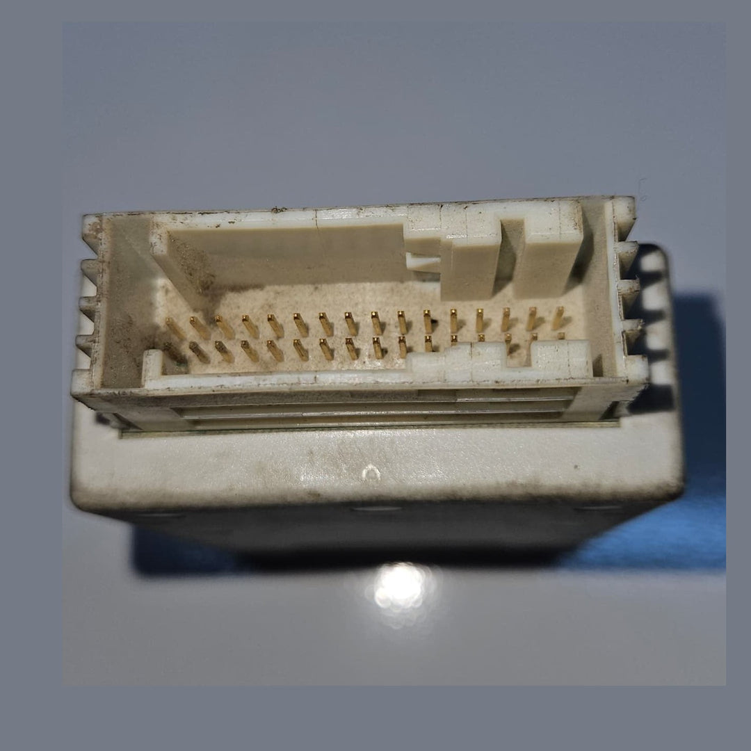 2007-2010 BMW E90, E92, E93 335i Tire Pressure Control Module 6782801