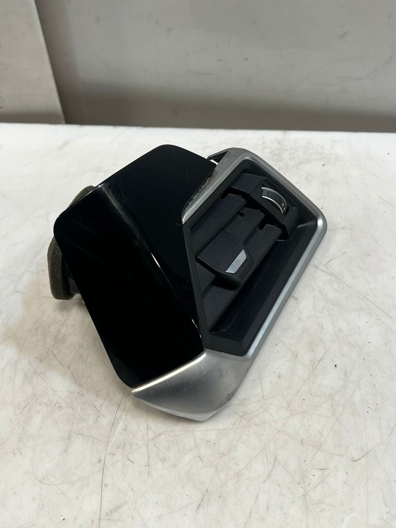 BMW 3 Series G20 G21 LCI G22 G23 Dashboard Air Vent Right Driver Side 6848619