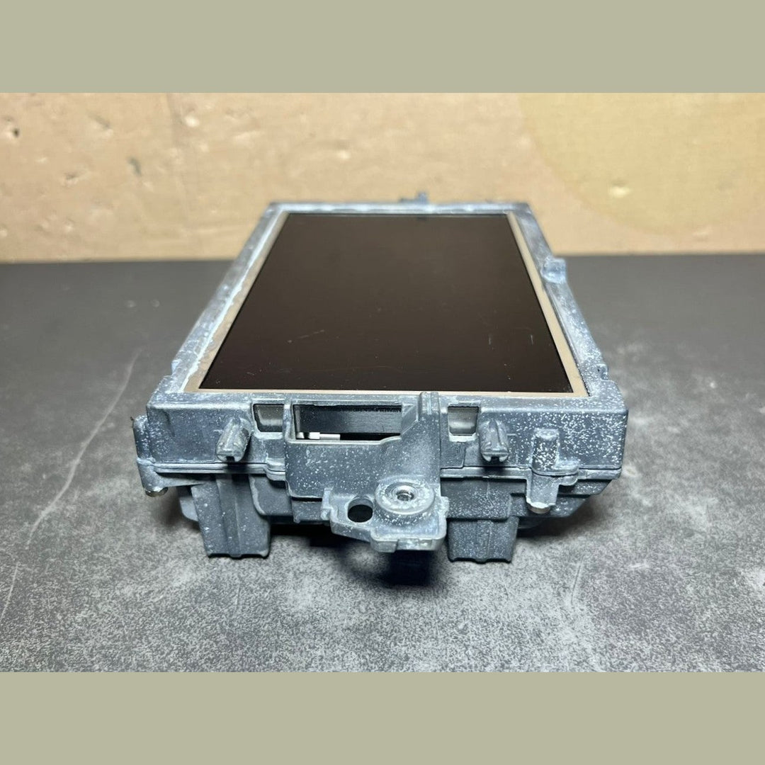 Mercedes W212 W204 GPS Navigation LCD Display Monitor Screen A212 9004407 OEM