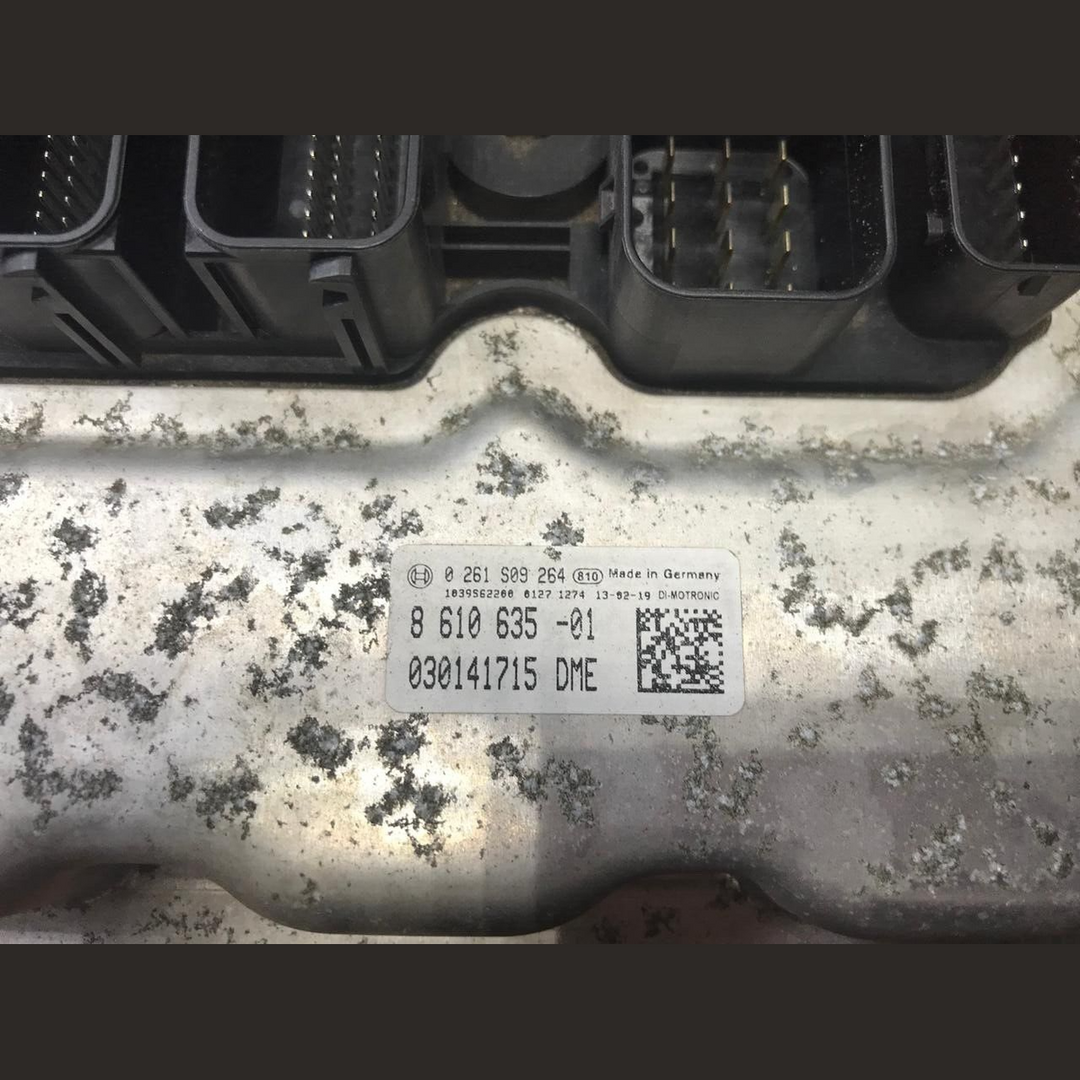 BMW 320iX N20 ENGINE CONTROL COMPUTER ECU ECM DME 8610635