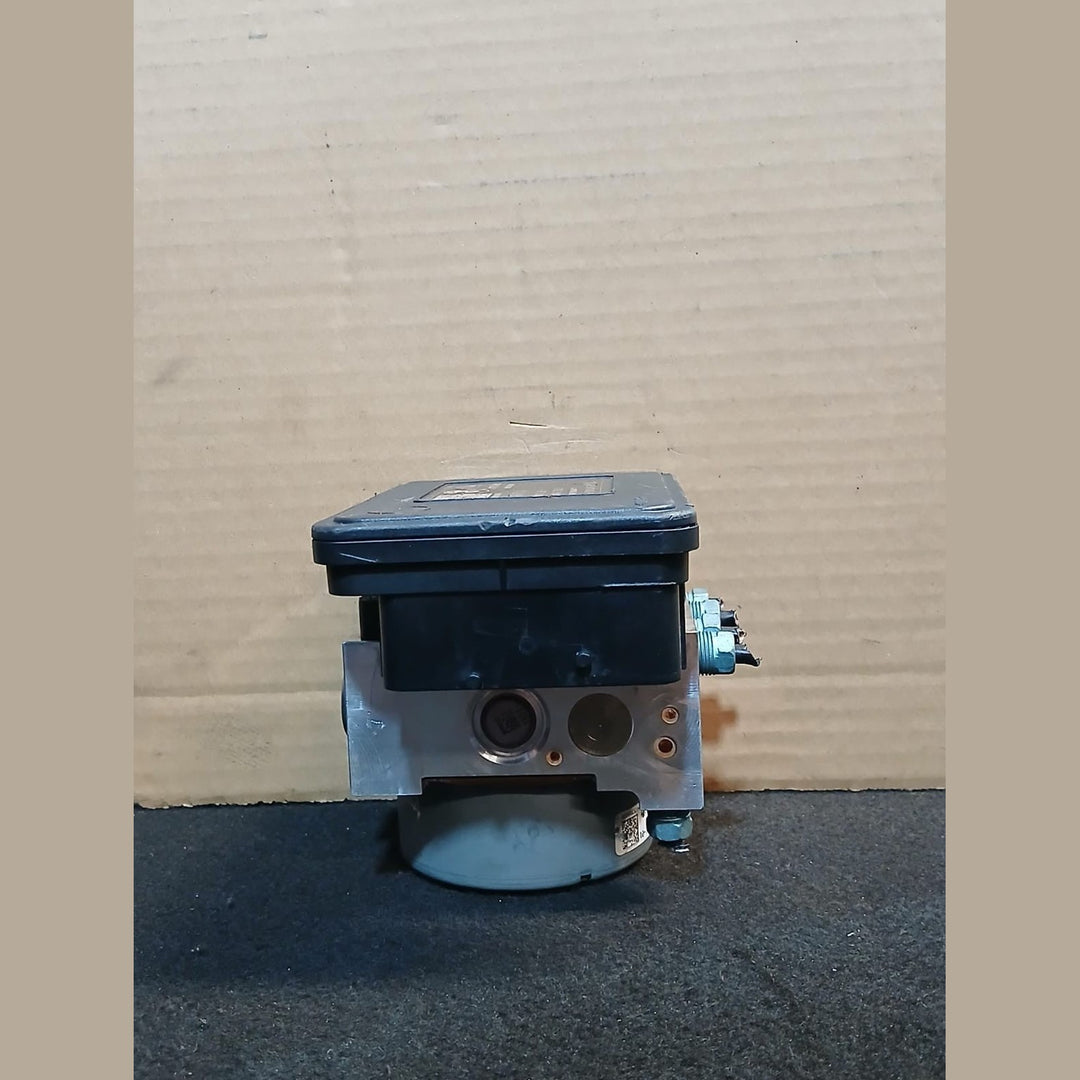 BMW F30 3 Series Anti-Lock ABS Brake Pump Module Assembly Unit 6869726