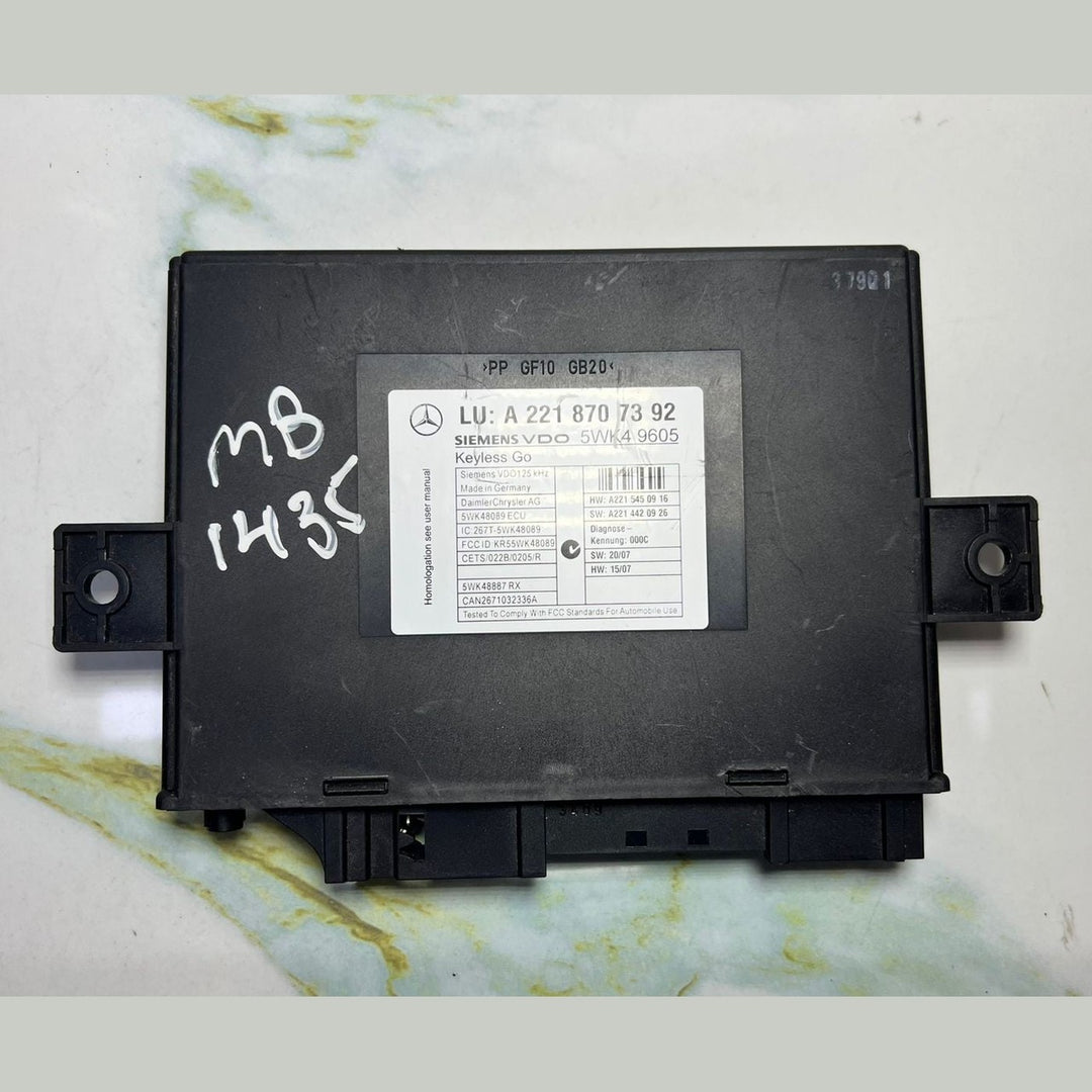 2007-2010 Mercedes-Benz W221 S-Class W216 Keyless Go Control Module A221 8707392