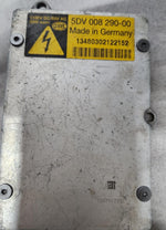 Bild in die Galerieansicht laden, 1998-2004 Mercedes-Benz SLK230 Xenon Headlight Ballast Control Unit 00829000