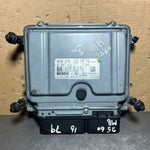 Bild in die Galerieansicht laden, 03-06 Mercedes-Benz W203 C-Class ECU Engine Control Module Unit A272 1531679 OEM