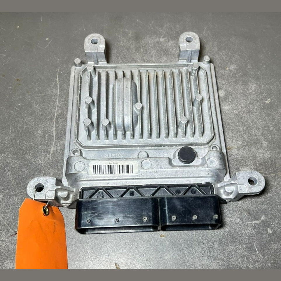 14-18 Mercedes W205 C-Class Engine Control Module Unit ECM ECU A651 9000603 OEM