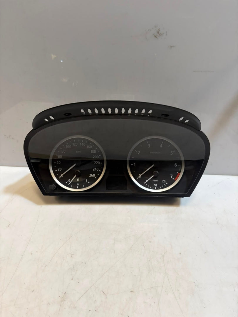 2003 BMW 5 Series E60 E61 Speedometer Instrument Cluster 6937610 OEM
