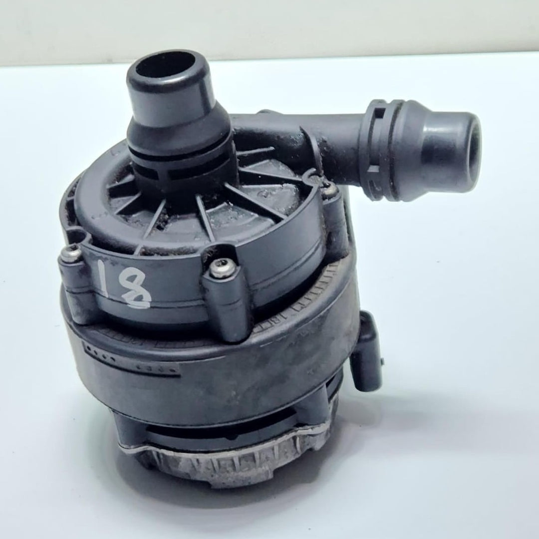 2014-2020 BMW i8 Auxiliary Water Pump 8600287