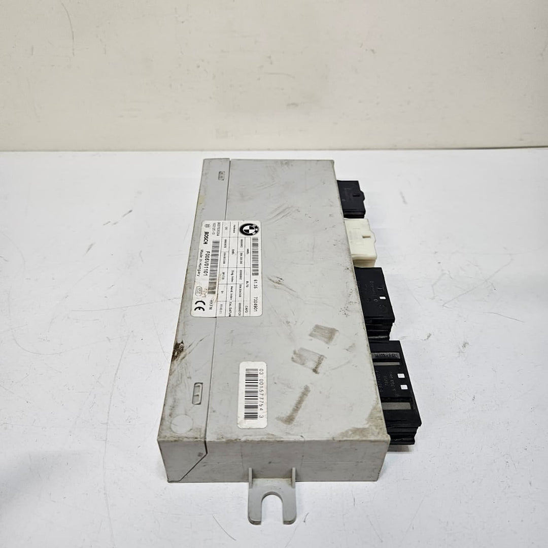 OEM BMW 5 Series F11 Tailgate Control Unit 7304901