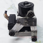 Load image into Gallery viewer, 2016 BMW X3 Abs Pump Control Unit Module 6852887
