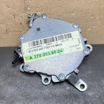 Bild in die Galerieansicht laden, 2012 Mercedes-Benz W207 E-Class OM276 Cylinder Head Vacuum Pump A276 2300065 OEM
