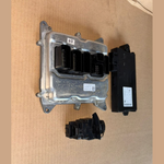 قم بتحميل الصورة إلى عارض الصور، BMW X1 20i N20 E84 ENGINE CONTROL ECU SET 8603576