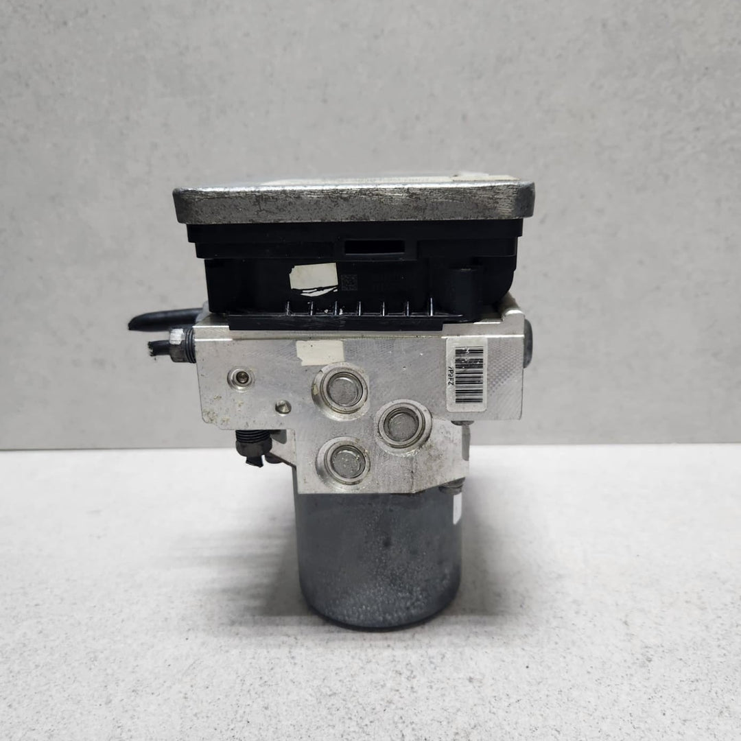2016-2019 BMW 750i xDrive Abs Pump Module 5A01941 G30 G31 G32 G11 G12 G01 G02
