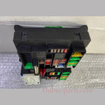 Bild in die Galerieansicht laden, OEM BMW 740 750 G11 G12 REAR POWER DISTRIBUTION FUSE RELAY BOX MODULE 9377503