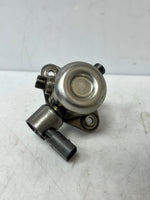 Bild in die Galerieansicht laden, 2014-18 BMW X5 550i 650i 750i 750Li X6 4.4L High Pressure Fuel Pump 7595339 OEM