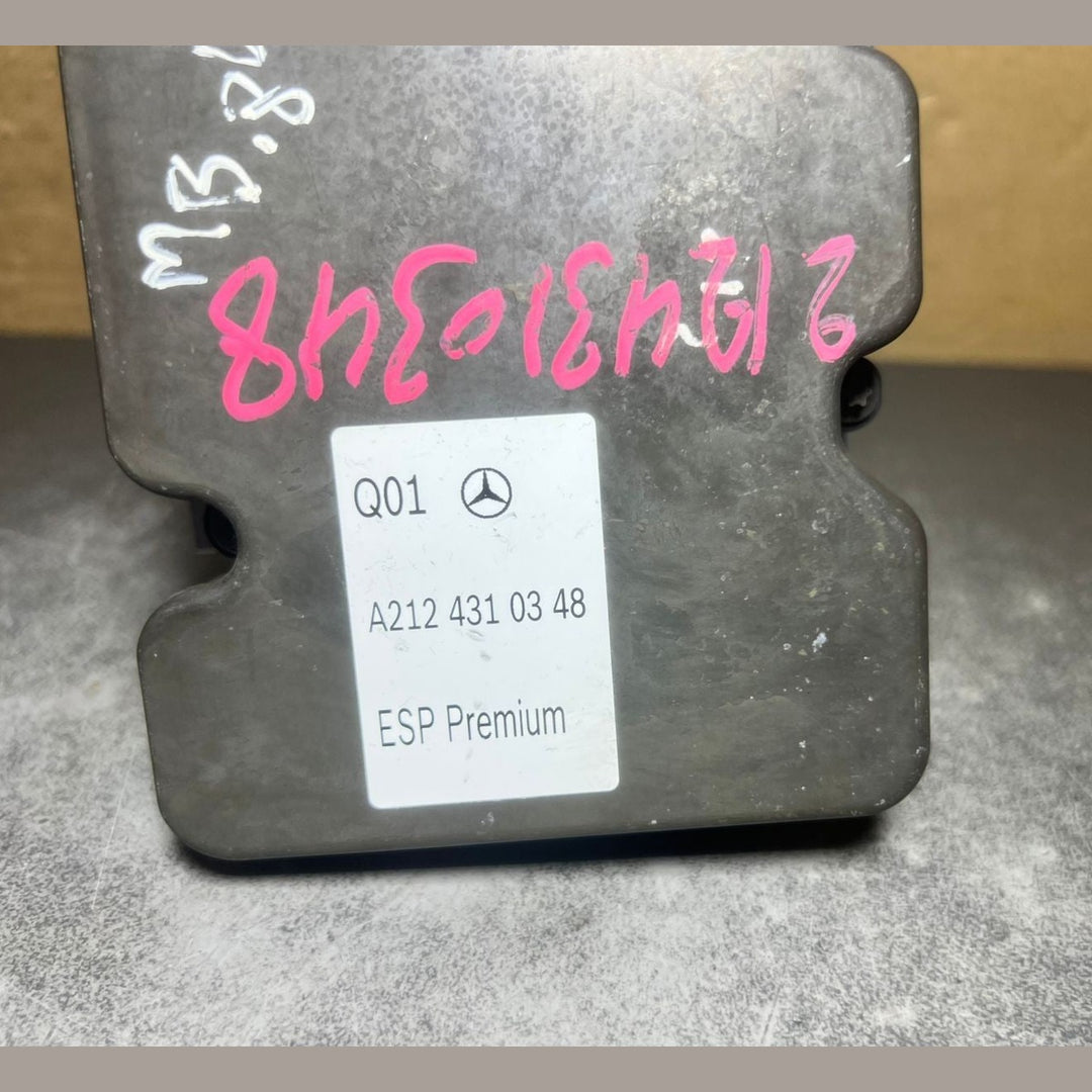 13-16 Mercedes W212 E-Class ABS Anti Lock Brake Pump Module A212 4310348 OEM