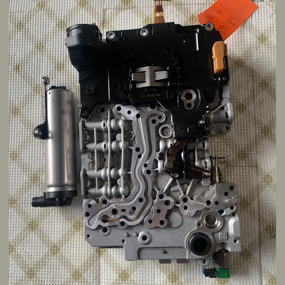 BMW F10/F20/F30 N20 ZF AUTOMATIC TRANSMISSION Mechatronic 2013–15 Gas 8618877