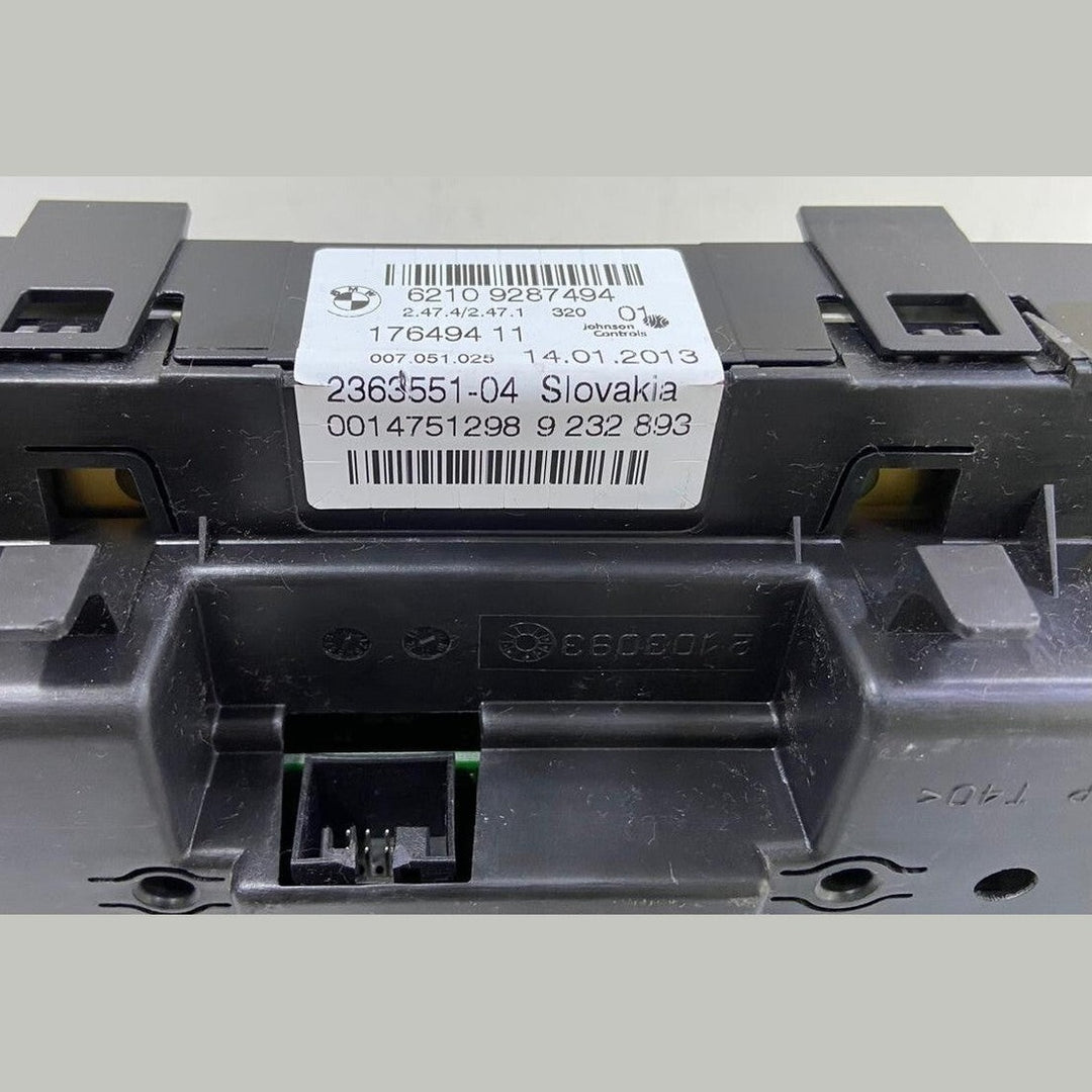 OEM BMW 3 F30, F80 Instrument Cluster Speedometer 9287494 Johnson Controls