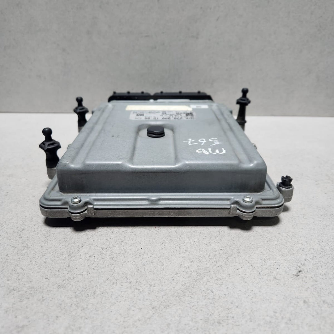 2012-2014 Mercedes-Benz CLS550 Engine Control Module A2789001500 E500 CL500 550