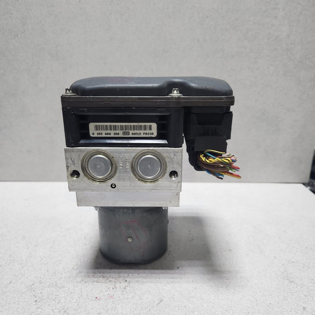 BMW Abs Anti-Lock Brake Pump Module 6797036 F01 F02 7 Series and F07 5 Series 