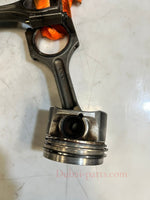 قم بتحميل الصورة إلى عارض الصور، 2014 Mini Cooper Countryman Piston with connecting rods 1.6 8575866 