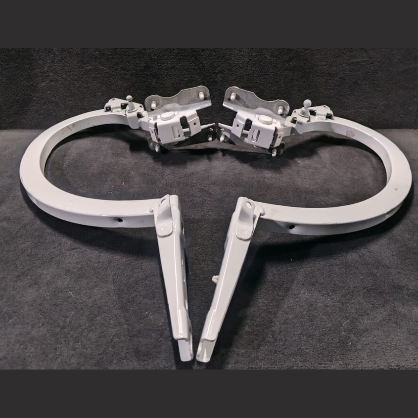 BMW 3 SERIES G20 SALOON PAIR OF REAR TAILGATE BOOT HINGES WHITE 7430640 -7430639
