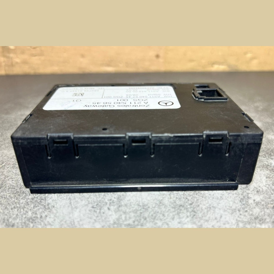 03-09 Mercedes W211 E-Class E320 Central Gateway Control Module A211 5405645 OEM