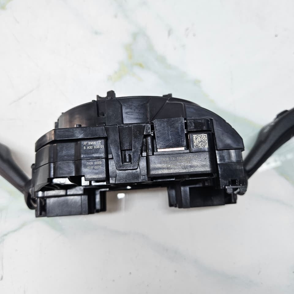 OEM BMW F44 G42 G30 G32 Switch wiper Unit Steering Column Sensor 5A32035
