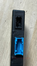 Bild in die Galerieansicht laden, 2011-16 BMW 528i Central Gateway Module 9284420 F10, F11, F12, F13, F06, and F01