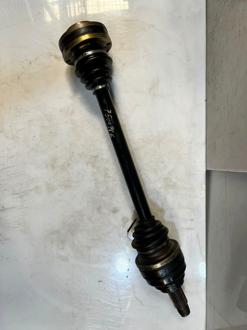 1999-2006 BMW X5 E53 Rear Output Drive Shaft AXLE 7500916 OEM