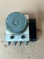 Load image into Gallery viewer, 2006 BMW 5 Series E60 E61 650 ABS/DSC Hydraulic Pump Control Unit 6774852-01