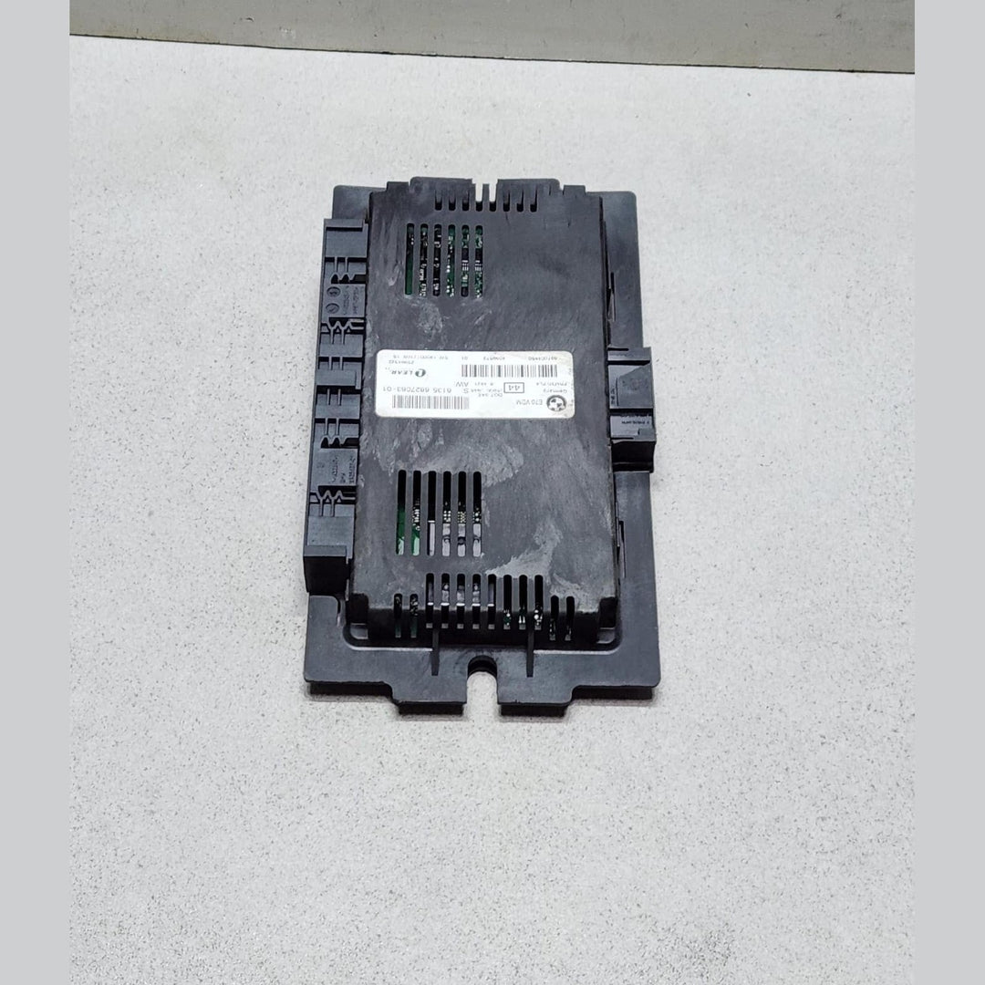 2007-2013 BMW X5 Footwell Light Control Module 6827063 X5 X6 E70 E71