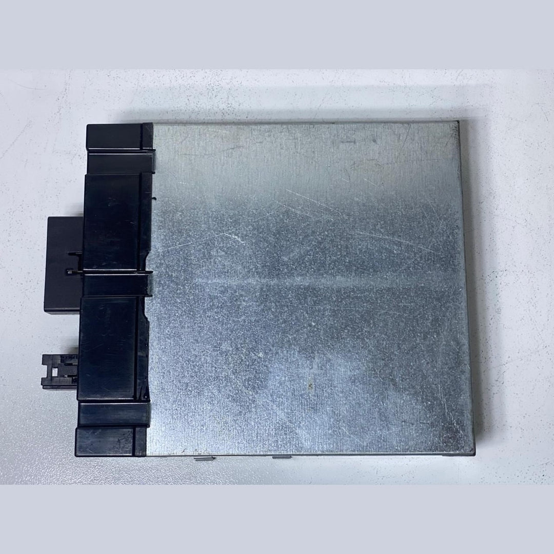 2015 BMW 750i 7 Series F01 F02 VOLTAGE CONVERTER 9247159 OEM