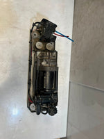 Load image into Gallery viewer, 2010-2015 BMW 5' F01 F02 F10 F11 750Li Air Suspension Compressor 6794465 OEM