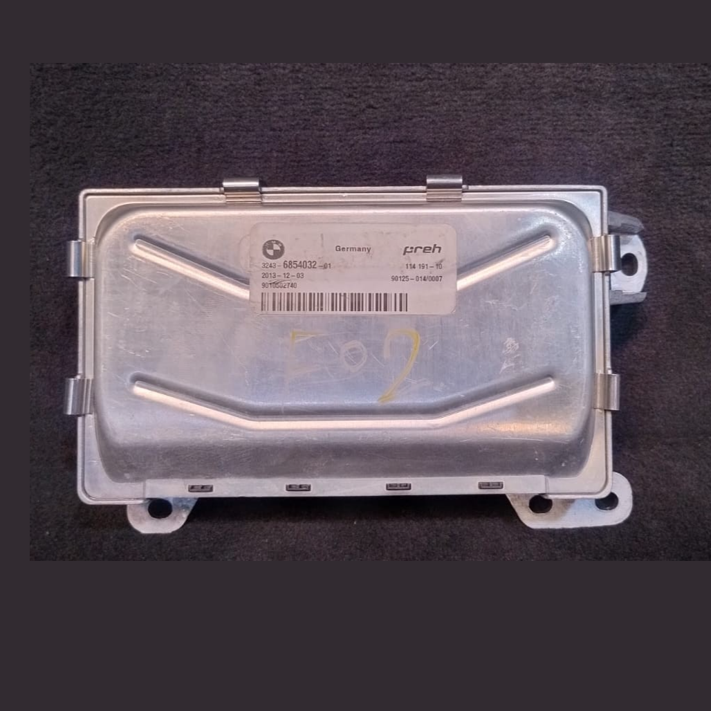 BMW 7 SERIES F01 F02 ACTIVE STEERING CONTROL MODULE UNIT - 6854032