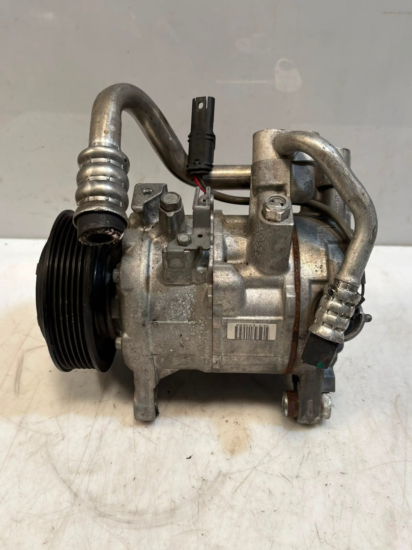 BMW 3' 1' F30, F31, F34 GT F20 F21 Air Conditioning Compressor 9330831 OEM