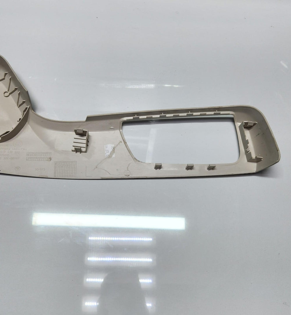 2012-2018 BMW 650i Front Seat Control Surround Trim 7228289