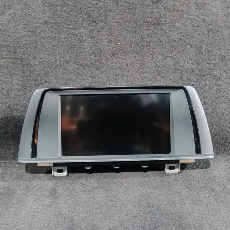 BMW 328i Xdrive FRONT DASH CENTRAL INFORMATION  DISPLAY F30 BM OEM - 9270393