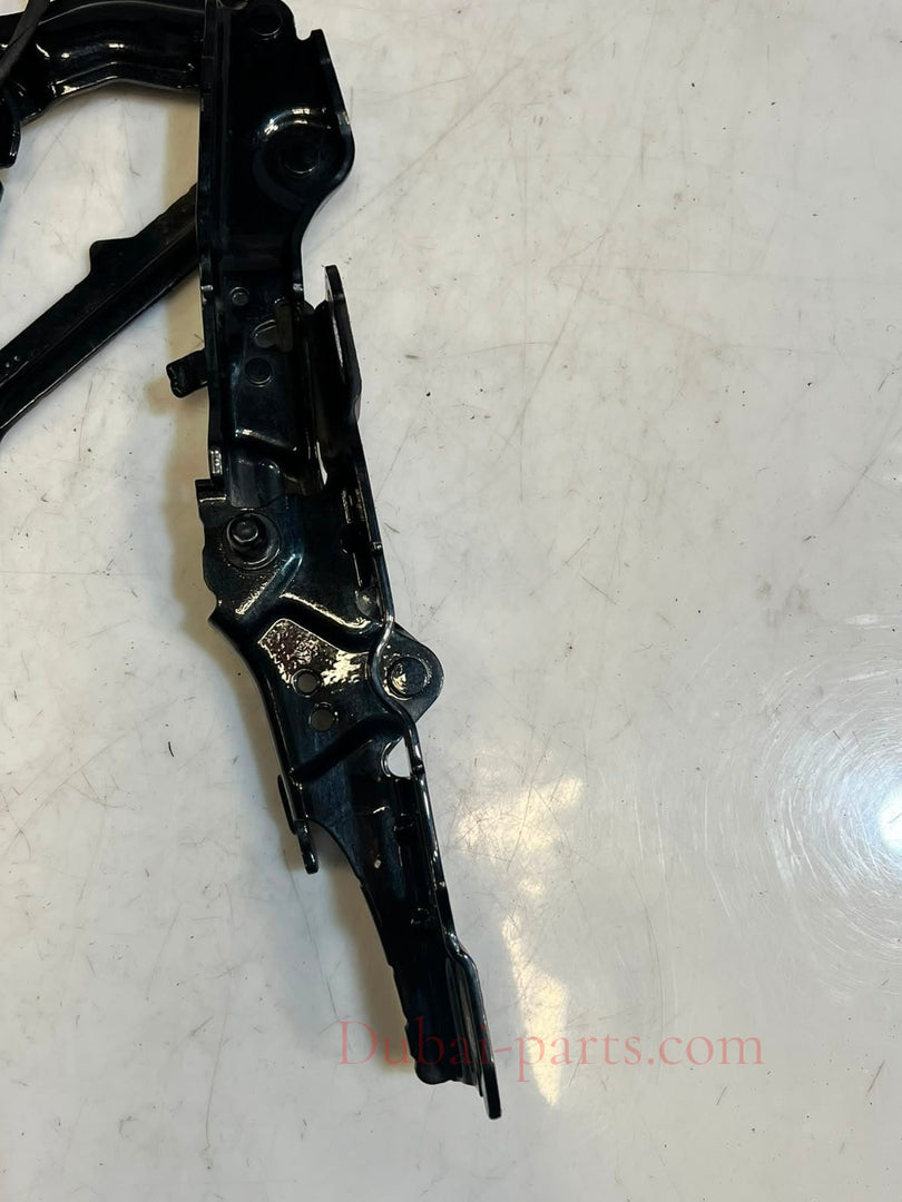 2018 BMW 7 5 Series G30 G31 ENGINE BONNET Hood Hinge PASSENGER SIDE 7347407 OEM