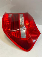 Bild in die Galerieansicht laden, BMW 1' E81 E87 LCI 120i Rear Tail Light  RIGHT LEFT BACK LIGHT 7181298 7181297 