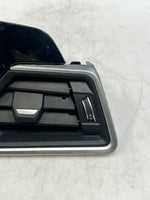 Bild in die Galerieansicht laden, BMW 3 Series G20 G21 LCI G22 G23 Dashboard Air Vent Right Driver Side 6848619