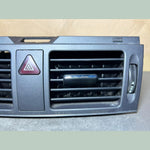 قم بتحميل الصورة إلى عارض الصور، 2008-2010 Mercedes W204 C-Class Front Center Dashboard  Heater A/C Air Vent