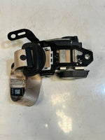Load image into Gallery viewer, BMW 5' 7 SERIES F10 F11 F01 F02 Front Right Seat belt 6237430 OEM