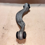 Load image into Gallery viewer, BMW X3 G01 X4 G02 X3M F97 X4M F98 FRONT CONTROL  ARM RUBBER BUSHING LEFT 6871011