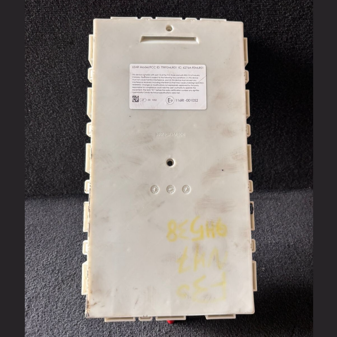 BMW 320d DIESEL N47N F30 F32 F34 F36 2013 ENGINE CONTROL DDE ECU SET  8573259