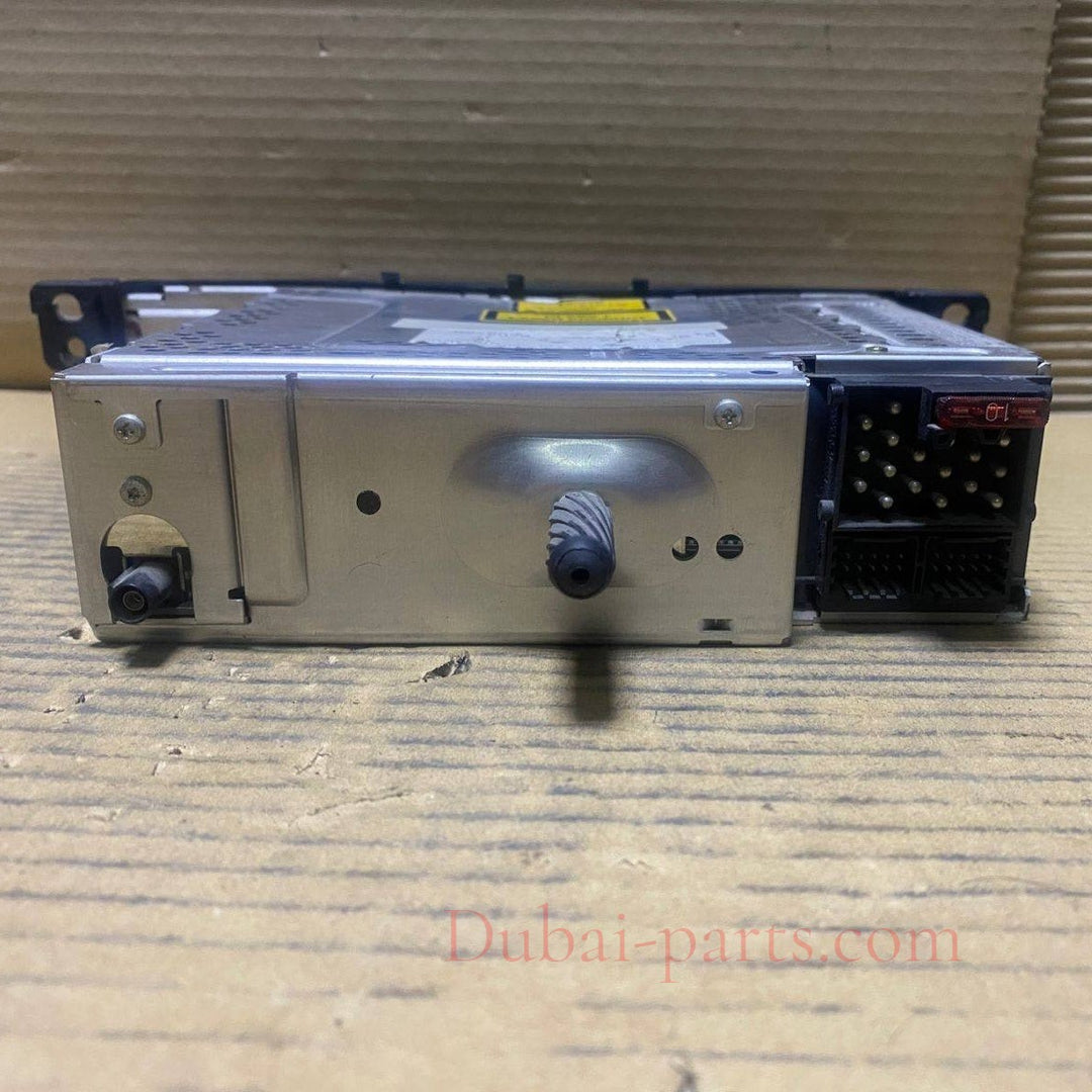 02-06 BMW 325i Radio AM FM Business Single Disc CD Player 6941505