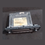 Bild in die Galerieansicht laden, BMW X1 E84 OEM CD DECK HEAD AUDIO UNIT MADE IN JAPAN P/N 9263462